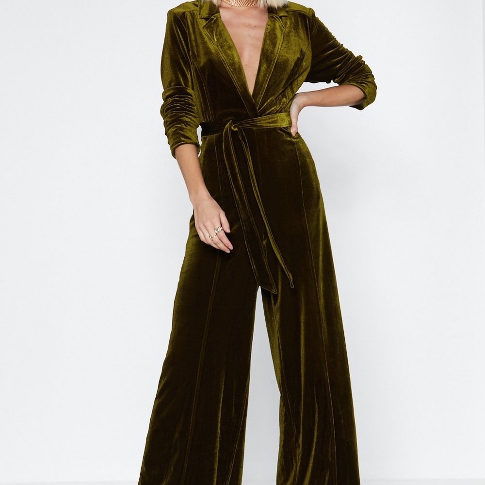 Nasty Gal Velvet ‘Deep Me Posted’ Jumpsuit